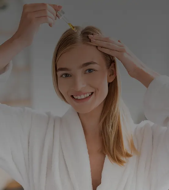 Le serum anti-frisottis pour une finition soignee